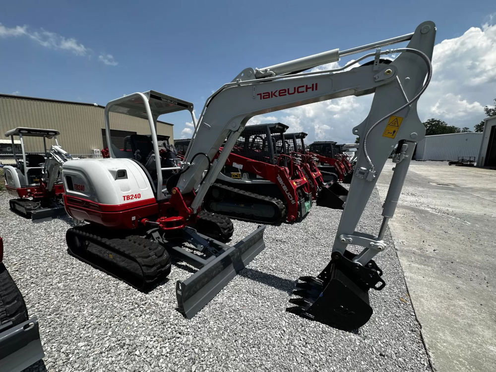 Takeuchi Equipment